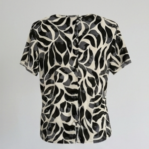 Alternative view of Blusa Señora Abierta en Espalda